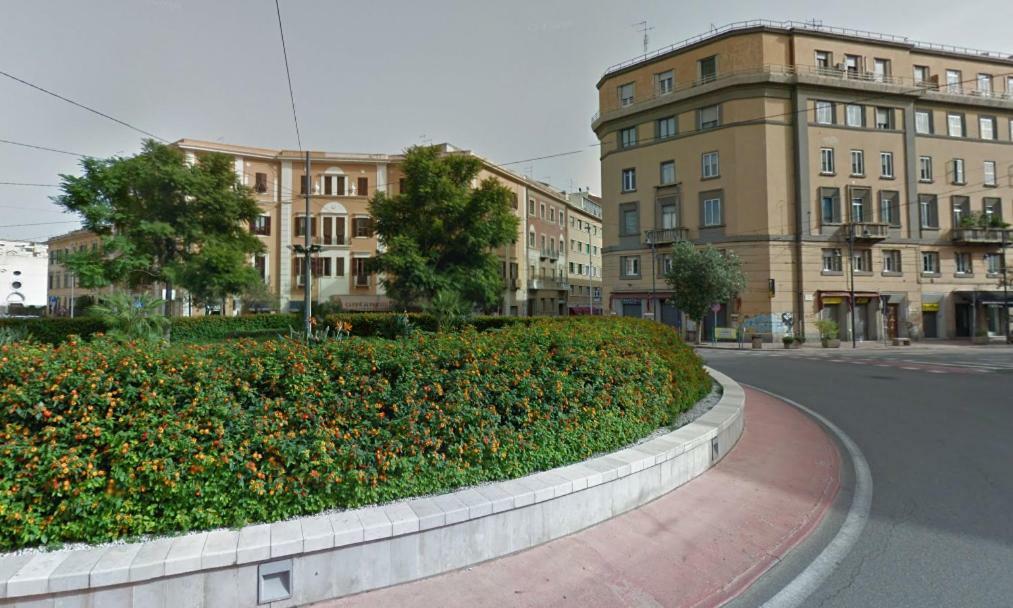 Da Lorenz Apartment Cagliari Ngoại thất bức ảnh