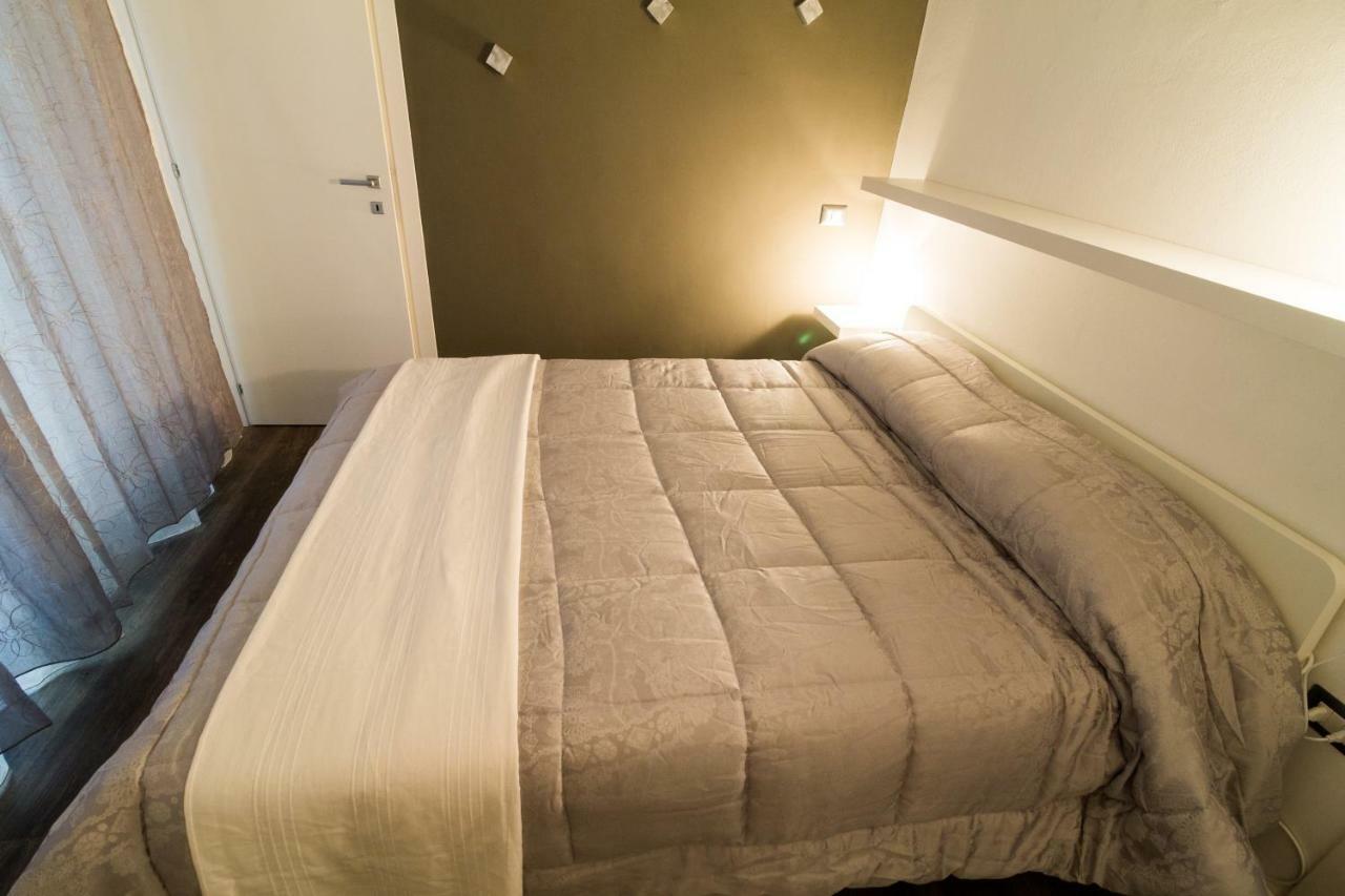 Da Lorenz Apartment Cagliari Ngoại thất bức ảnh